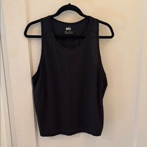 REI Swiftland Grid Running Tank Top
